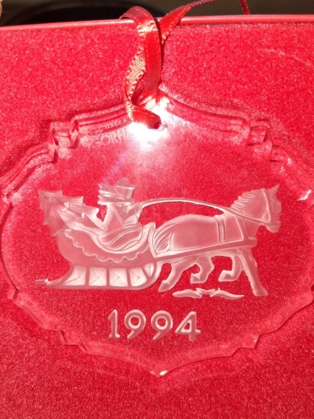 Vintage Gorham Crystal 1994 Crystal Horse & Sleigh Holiday Ornament